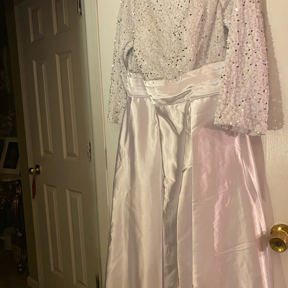 Elegant Sequin wedding dress or special occasion size 18.